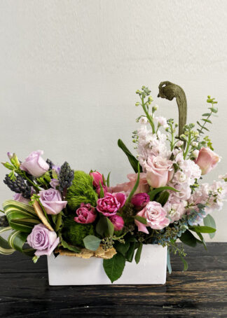 Assorted Roses: Centerpiece Arrangement